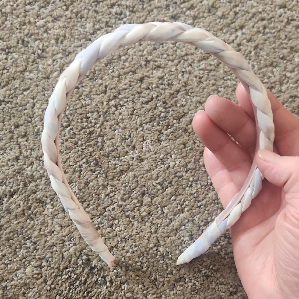 Amazon White Braided Hairband